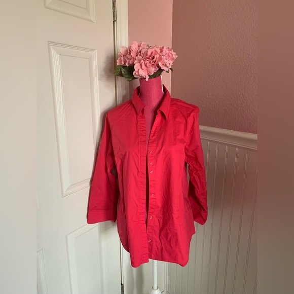 Riders by Lee Tops - 👗Red Riders by Lee Button Down Women’s Shirt, V-Neck with Stretch, size XXL
